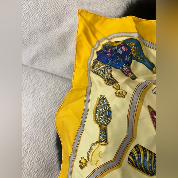 Hermes Qu Importe Le Flacon Yellow Silk Scarf with Box - Picture 12 of 13